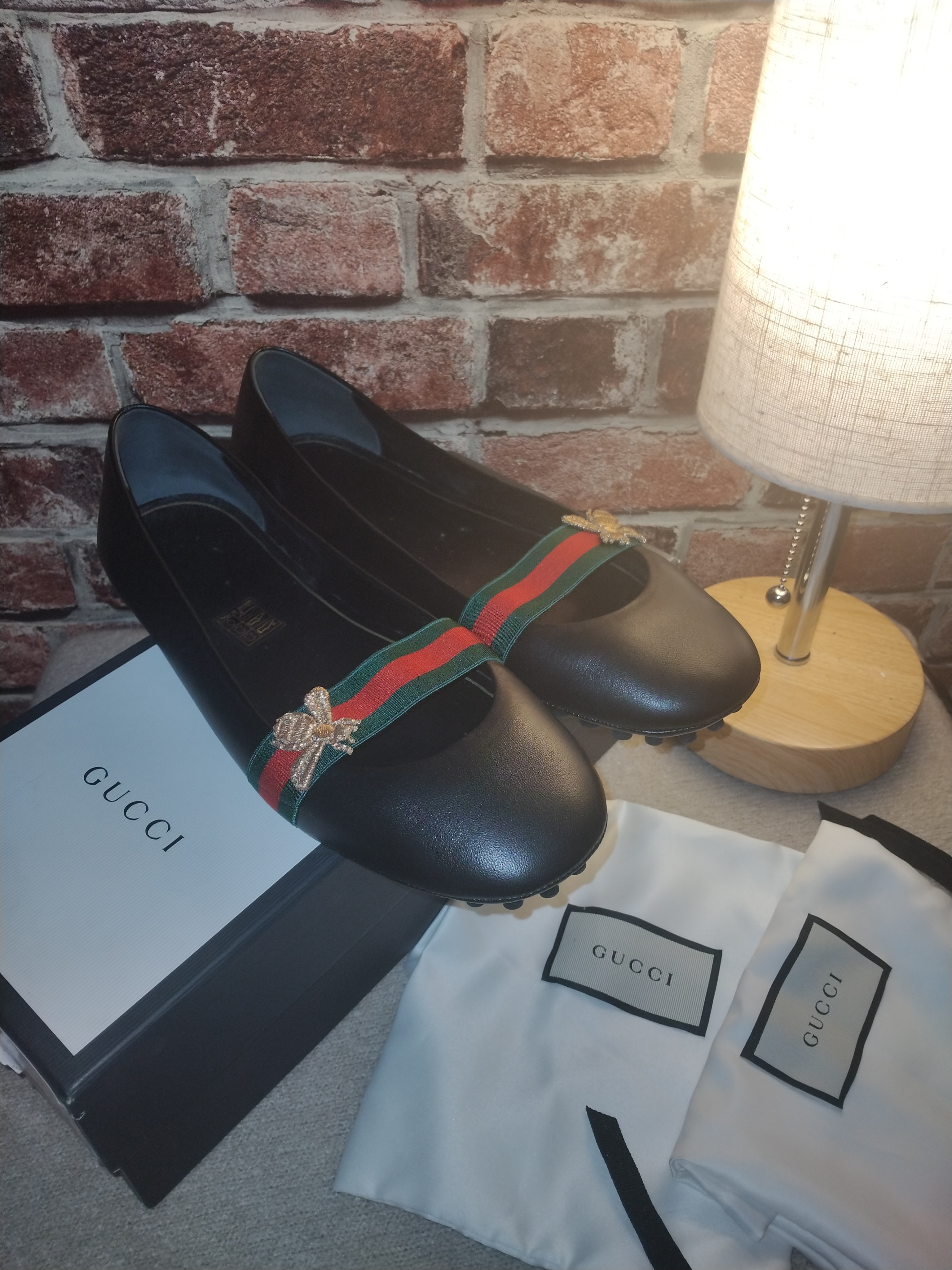 Gucci Bayadere Bee Leather Flats